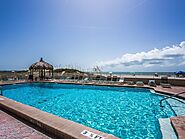 Condo rentals in Indian Shores Florida - HOLIDAY VILLAS III, oceanfront? YOU BET!