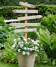 DIY Garden Signpost