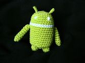 Figurine crochet Bugdroid vert amigurumi telephone Android : Accessoires de maison par doomyflo-crochet