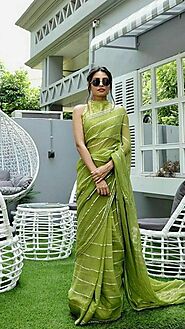 The Hottest Halter Blouse Design for Saree