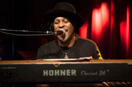 D'Angelo and The Vanguard - "Betray My Heart"