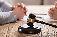 How to Choose a Divorce Lawyer Who Will Be Right for You