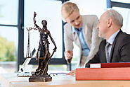 Pros and Cons of Using a Law Firm Instead Of Independent Lawyer?