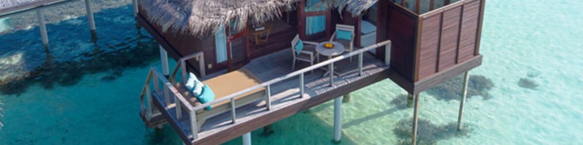 Headline for 05 Tips for Savings on Overwater Bungalows in Maldives – Enjoy the Perfect Getaway