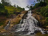 Witness the beauty of Diyaluma Falls