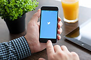 Auf dem Weg zum Messenger: Twitter entfernt Zeichenlimit bei Direktnachrichten | Aug. 2015