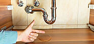 WHAT TO DO WHEN YOU DISCOVER A WATER LEAK?