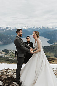 Choose Norway Elopement Packages - Promise Mountain