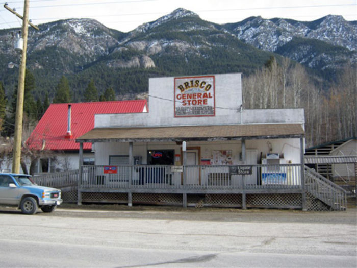 About Invermere (Including Wilmer and Spillimacheen) A Listly List