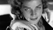 Lauren Bacall, Star of Hollywood's Golden Age, Dies at 89