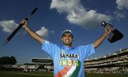 Sourav Ganguly is only cricketer who received Man of the Match award in four consecutive matches