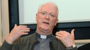 Catholic priests' group won't take stance on referendum