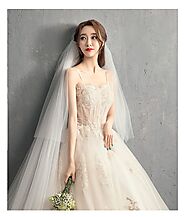 Váy cưới sexy gợi cảm cho dâu cá tính