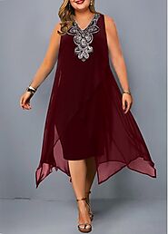 Embellished Neck Sleeveless Asymmetric Hem Plus Size Dress |  USD $44.77