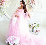 How to choose a Maternity gown for a photoshoot online?