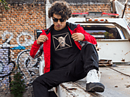 Badfit Finger Men Black T Shirt