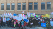 'Stop the Swap' between 2 Winnipeg schools, say Earl Grey parents