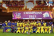 IPL Kaun Jita | Chennai Super Kings के खिलाड़ी IPL 2021 Final जीतने के बाद ट्रॉफी के साथ मनाया जसन।