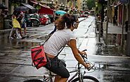 Is listening to music on a bicycle? #1 Easy Guide | Expaturm