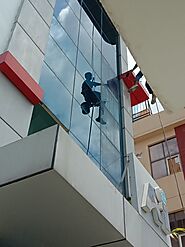 Facade Cleaning Services In Noida |10% Off - AKS Facilities