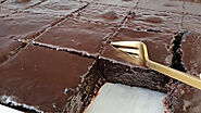 Pastanede Bile Böylesi Yok: 1 Kare Çikolatayla Islak Kek Tarifi - Gurme Tarif