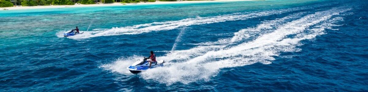 Listly top 10 water sports in the maldives take your pick headline