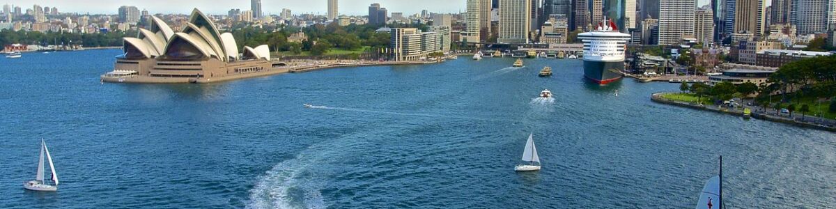 Headline for 5 Unusual Things to Explore or See in Sydney's Favourite - Circular Quay!