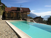 Ferienhäuser mit Pool und Ferienhaus in Italien