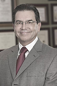 Dr. Edgardo Zavala-Alarcon - Ciao Bella