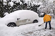 4 features of hiring a quick service for residential snow removal in Calgary