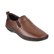 Shoes - Buy Shoes Online For Upto 70% Off | Shoes for Men & Women | Mochi Shoes