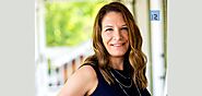 Amy Buynoski: A Leader Who Weaves Her Team and Clients with Familial Environment - InsightsSuccess
