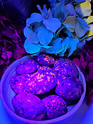 Buy Amazing UV Reactive Yooperlite Palmstones Online