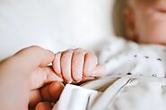 علاج الرشح عند الرضع حديثي الولادة | أفضل 5 علاجات منزلية - Magic Mamy