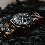 Why Wooden Watches Are Waterproof? - CremeNsugar