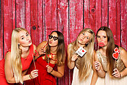 Do you need a Professional Photo Booth in Los Angeles?