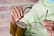 Five Reasons Seniors Benefit from Buying Online – Vicci Eyewear