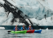 Kayaking on Jokulsarlon Glacier Lagoon