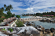 Website at https://www.cakrabuanatour.com/2013/08/belitung-tour-belitung-4d3n.html