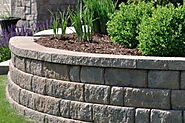Get Concrete Retaining Walls in Rockford