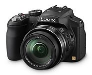 Panasonic Lumix FZ200 Bridge Camera 389€