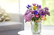 Why Everyone Should Have Fresh Flowers At Home