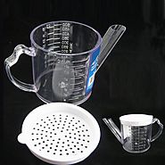 Gravy Separator and Measuring Cup