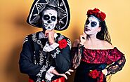 10+ Easy Halloween Costumes for Couples 2022 That You'll Love! - Lewis Halloween Costumes