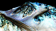 NASA Discovers Evidence for Liquid Water on Mars