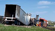 Is It Worth it For Self-Operating Truck Drivers To Hire Truck Accident Lawyers?