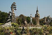 Sala Kaew Ku Sculpture Garden