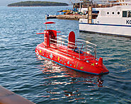 Submarine Tour