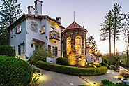 Château du Sureau: Enjoy a luxurious stay in Yosemite National Park