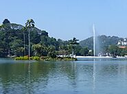 Kandy Lake